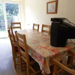 Rent 4 bedroom house in Reigate and Banstead