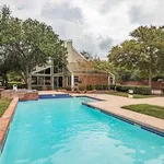 Rent 1 bedroom apartment in Dallas