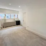 Rent 3 bedroom flat in North West England