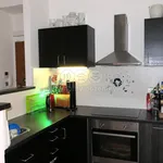 Pronajměte si 3 ložnic/e byt o rozloze 71 m² v Praha