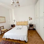 Rent 5 bedroom apartment of 137 m² in Firenze