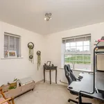 Rent 4 bedroom apartment in East Midlands