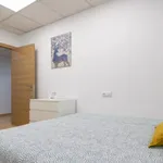 Rent 8 bedroom apartment in Valencia