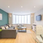 Rent 1 bedroom flat in Reigate and Banstead