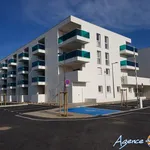 Rent 3 bedroom apartment of 53 m² in NARBONNE