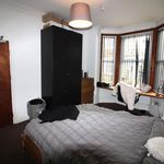 Rent 6 bedroom flat in East Midlands