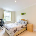 Flat to rent in Farnham Road, Guildford GU2