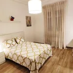 Rent a room of 120 m² in zaragoza