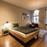 Rent 1 bedroom apartment of 35 m² in berlin