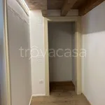 Affitto 1 camera appartamento di 120 m² in Treviso