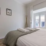 Rent 2 bedroom apartment in lisbon