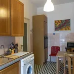 Rent a room of 65 m² in rome