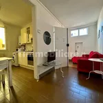 Affitto 3 camera appartamento di 61 m² in Florence