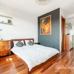 Rent 2 bedroom apartment in Praha 3