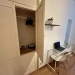 Rent a room in Barcellona