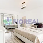 Rent 1 bedroom apartment of 52 m² in Prague