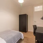 Rent a room in lisbon