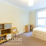 Rent 4 bedroom flat of 8 m² in london