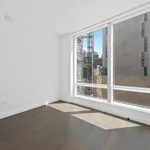 Rent 1 bedroom apartment of 77 m² in New York