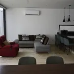 Rent 3 bedroom house of 200 m² in Mérida