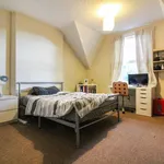 Rent 7 bedroom house in East Midlands