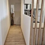 Rent 2 bedroom apartment of 37 m² in Nantes