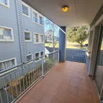 Rent 2 bedroom apartment in Randburg