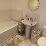 Rent 2 bedroom flat in West Midlands