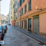 Affitto 3 camera appartamento di 90 m² in Genoa