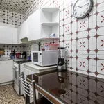 Rent 4 bedroom apartment in Barcelona