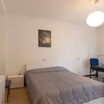 Rent 1 bedroom apartment of 55 m² in Milan