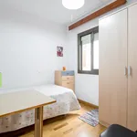 Rent 3 bedroom apartment in Barcelona