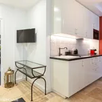 Appartement de 398 m² avec 1 chambre(s) en location à Paris