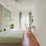 Rent a room in lisbon