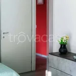 Rent 3 bedroom apartment of 75 m² in Argegno