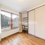 Rent 5 bedroom apartment of 100 m² in Capital City of Prague