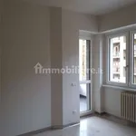 Rent 4 bedroom apartment of 80 m² in Como