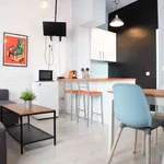 Rent 1 bedroom apartment of 30 m² in madrid