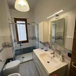 Rent 2 bedroom apartment of 75 m² in Genova