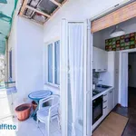 Affitto 2 camera appartamento di 62 m² in Naples