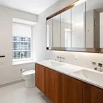 Rent 3 bedroom apartment of 156 m² in New York