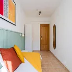 Rent a room of 90 m² in Madrid