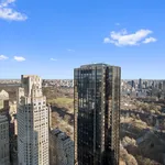 Rent 2 bedroom apartment of 152 m² in New York