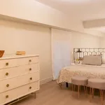 Rent 1 bedroom apartment of 56 m² in madrid