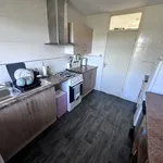 Rent 2 bedroom flat in Burnley