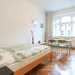 Miete 2 Schlafzimmer wohnung von 614 m² in vienna