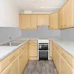 Rent 2 bedroom flat in Olney