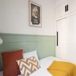 Rent a room in madrid