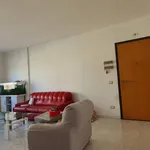 Rent 5 bedroom apartment of 106 m² in Latina