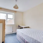 Rent 4 bedroom apartment in South East England